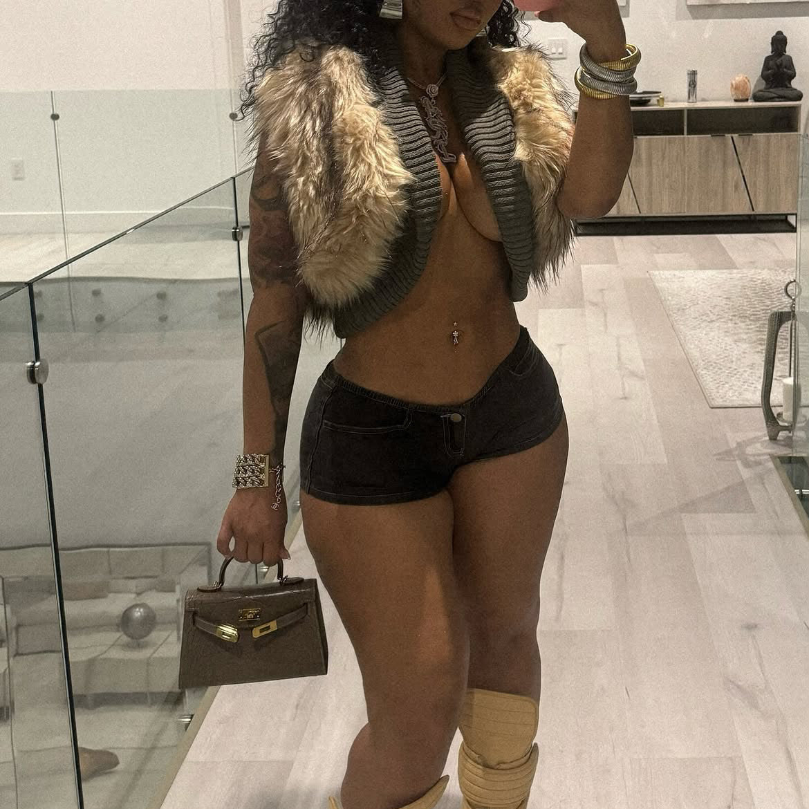 Okayyy Boots - Cream
