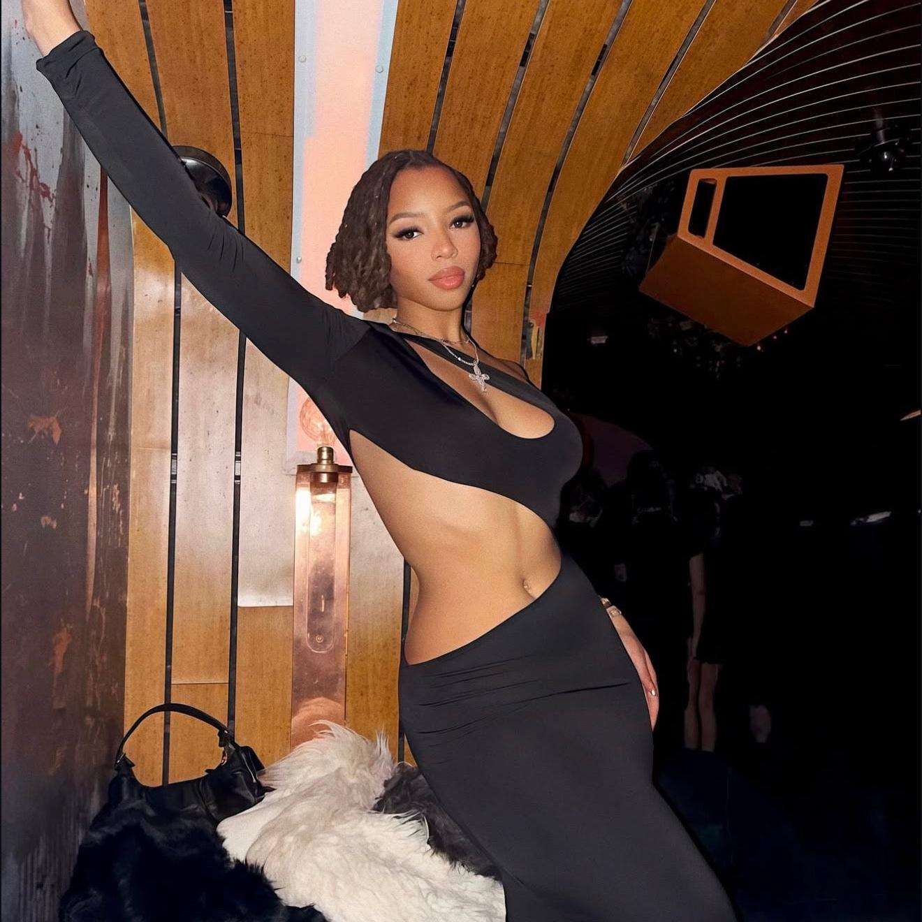 Treat Me Dress - Black